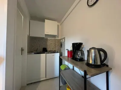 Kuhinja ili čajna kuhinja u objektu Apartments Jugo i bura