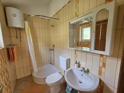 Kupaonica u objektu Studio apartment in Duce with sea view, balcony, air conditioning, WiFi 5067-6