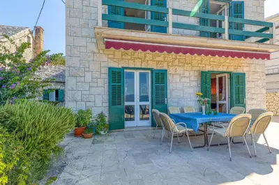 Balkon ili terasa u objektu Sea View Home Marianne 200m from sea - Happy Rentals