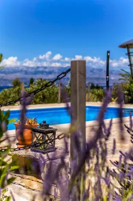 Bazen u objektu Magical Island Home ili u blizini