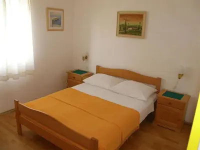 Krevet ili kreveti u jedinici u objektu Apartment in Bol with sea view, balcony, air conditioning, WiFi 3416-2