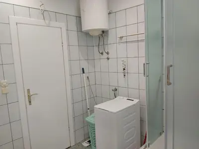 Kupaonica u objektu Apartment in Bol with sea view, terrace, air conditioning, WiFi 3739-1