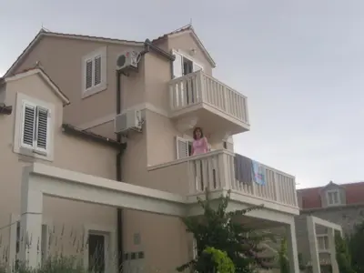 Zgrada u kojoj se nalazi apartman