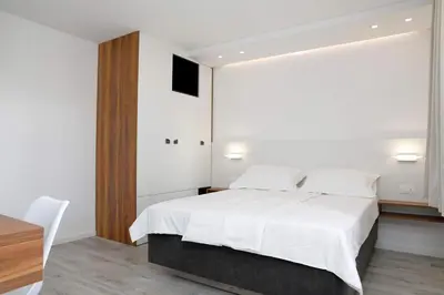 Krevet ili kreveti u jedinici u objektu Apartment in Brela with sea view, terrace, air conditioning, WiFi 3524-8