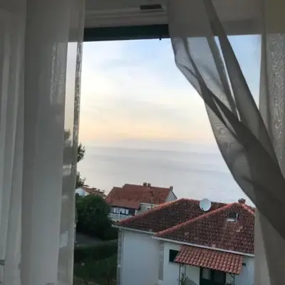 Sea view apartment