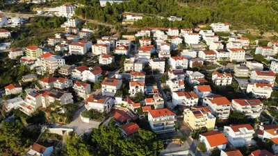 Pogled na grad 'Omiš' ili pogled na grad iz apartmana