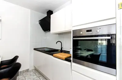 Kuhinja ili čajna kuhinja u objektu Apartment Lada