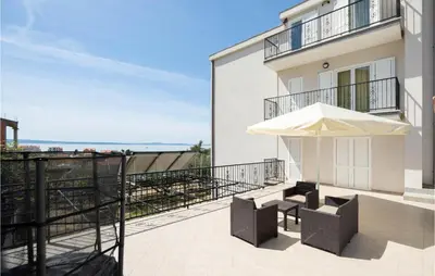 Balkon ili terasa u objektu 2 Bedroom Beautiful Apartment In Podstrana
