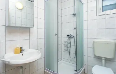 Kupaonica u objektu Apartment Duce Luka Iv