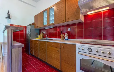 Kuhinja ili čajna kuhinja u objektu Holiday Home Gata Bb Iv