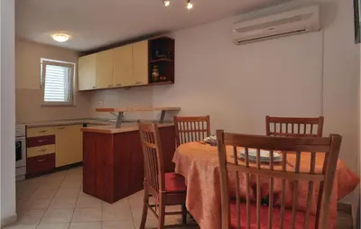 Kuhinja ili čajna kuhinja u objektu Apartment P Porta I