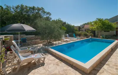 Bazen u objektu Holiday Home Kalebiceva V ili u blizini