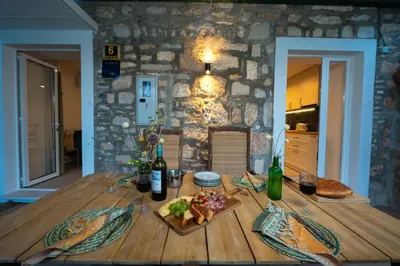 Pića u objektu Nona Vi - Boutique Stone House