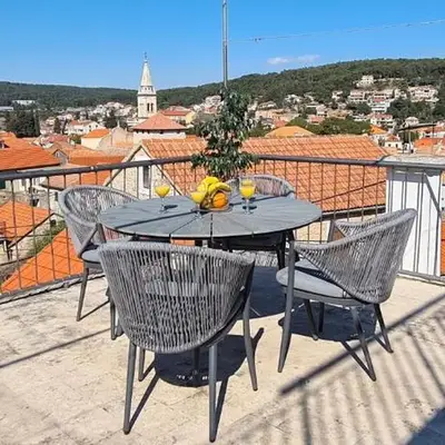 Apartment Turan