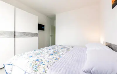 Krevet ili kreveti u jedinici u objektu Lovely Home In Jesenice Dugi Rat