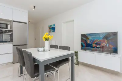Kuhinja ili čajna kuhinja u objektu Apartment Ema