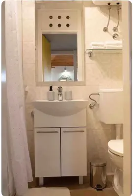 Kupaonica u objektu Romantic Stone- Studio apartman