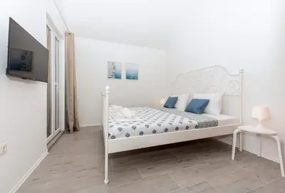Krevet ili kreveti u jedinici u objektu Vista Mare Apartment - 3 Bedroom, Sea View