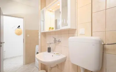 Kupaonica u objektu Bucket List - ZF Hvar