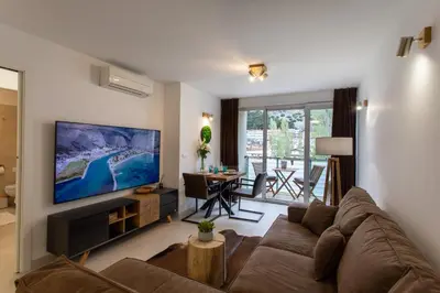 TV i/ili zabavni centar u objektu Lucky Apartment Omiš
