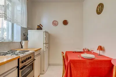 Kuhinja ili čajna kuhinja u objektu VILLA LEON***