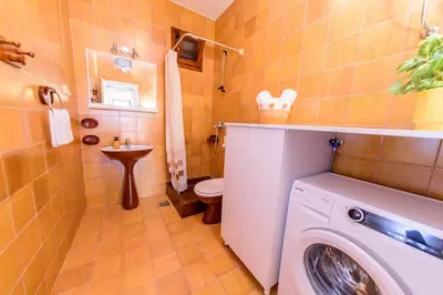 Kupaonica u objektu Apartmani Bokin