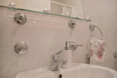 Kupaonica u objektu Room in Bol with terrace, air conditioning, WiFi 3758-4