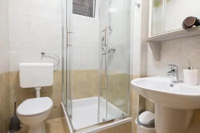 Kupaonica u objektu Apartments Niki