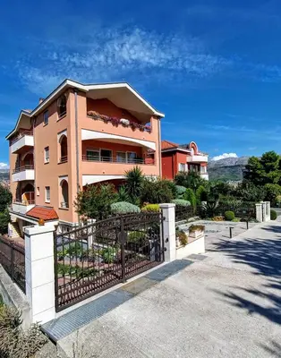 Zgrada u kojoj se nalazi apartman