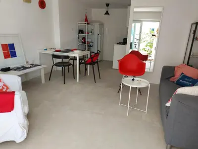 Kuhinja ili čajna kuhinja u objektu RA apartment for 2 people in Bol