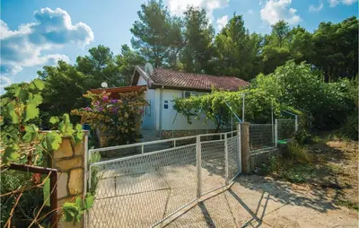 Vrt u objektu Holiday Home Jelsa Vitarnja
