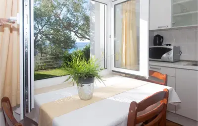 Kuhinja ili čajna kuhinja u objektu Apartment Mimice Mimice Brig Iv