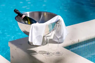 Pića u objektu Villa Levante Apartments, quiet location and close to beach, only 300 m from sea