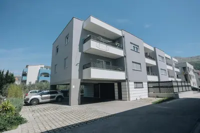 Zgrada u kojoj se nalazi apartman