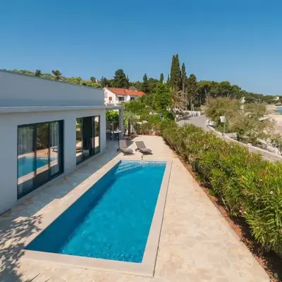 Awesome Home In Sutivan