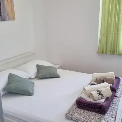 Villa Silvana Brown