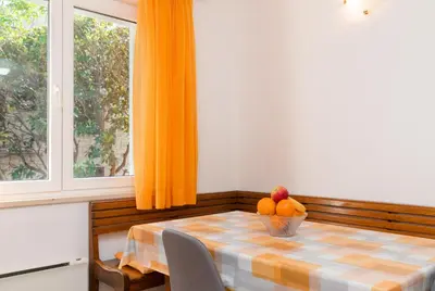 Krevet ili kreveti u jedinici u objektu Apartment Nona - Center, 150 meters from the beach
