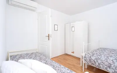 Krevet ili kreveti u jedinici u objektu Harbourside Guesthouse Mandina - ZF Hvar