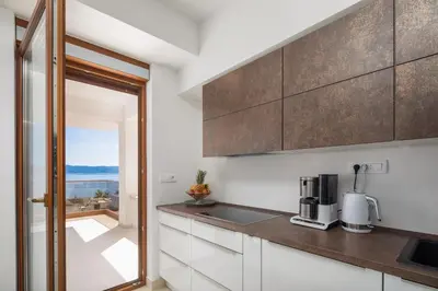 Kuhinja ili čajna kuhinja u objektu Beach Deluxe - Private Wellness Villa