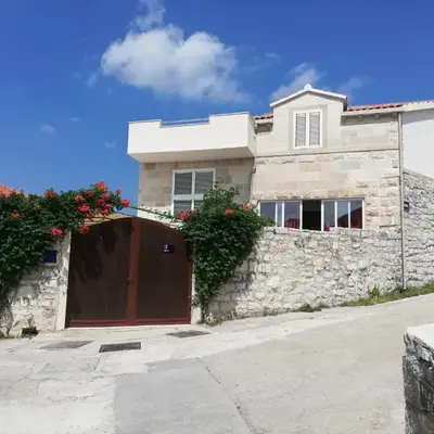 Villa Serventic