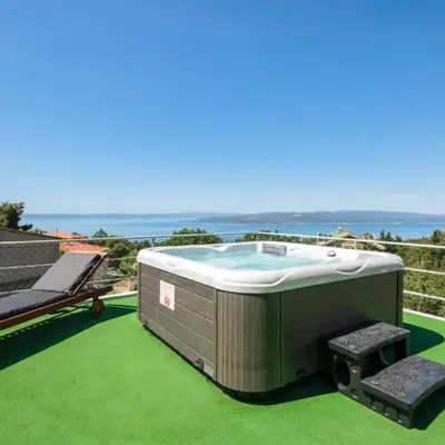 Four-Bedroom Holiday Home In Bast