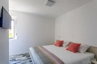 Krevet ili kreveti u jedinici u objektu Apartments Luksa - ZF Hvar