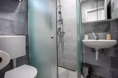 Kupaonica u objektu Apartments Luksa - ZF Hvar