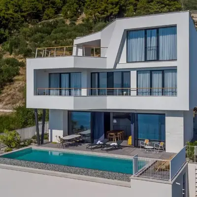 Gorgeous Home In Brela
