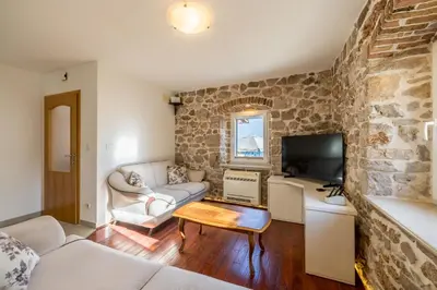 TV i/ili zabavni centar u objektu Seafront Villa Denis