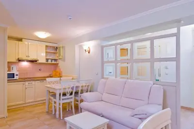 Kuhinja ili čajna kuhinja u objektu Apartments and Room Luxury dream