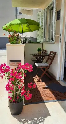 Vrt u objektu Studio apartman Kiara