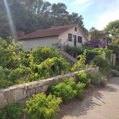 Apartments by the sea Cove Vela Stiniva