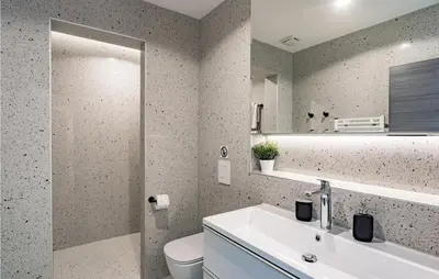 Kupaonica u objektu Luxurious Home In Celina With Sauna