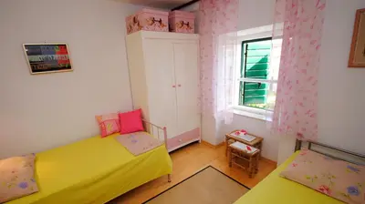 Krevet ili kreveti u jedinici u objektu Antique apartment in the center of Brela